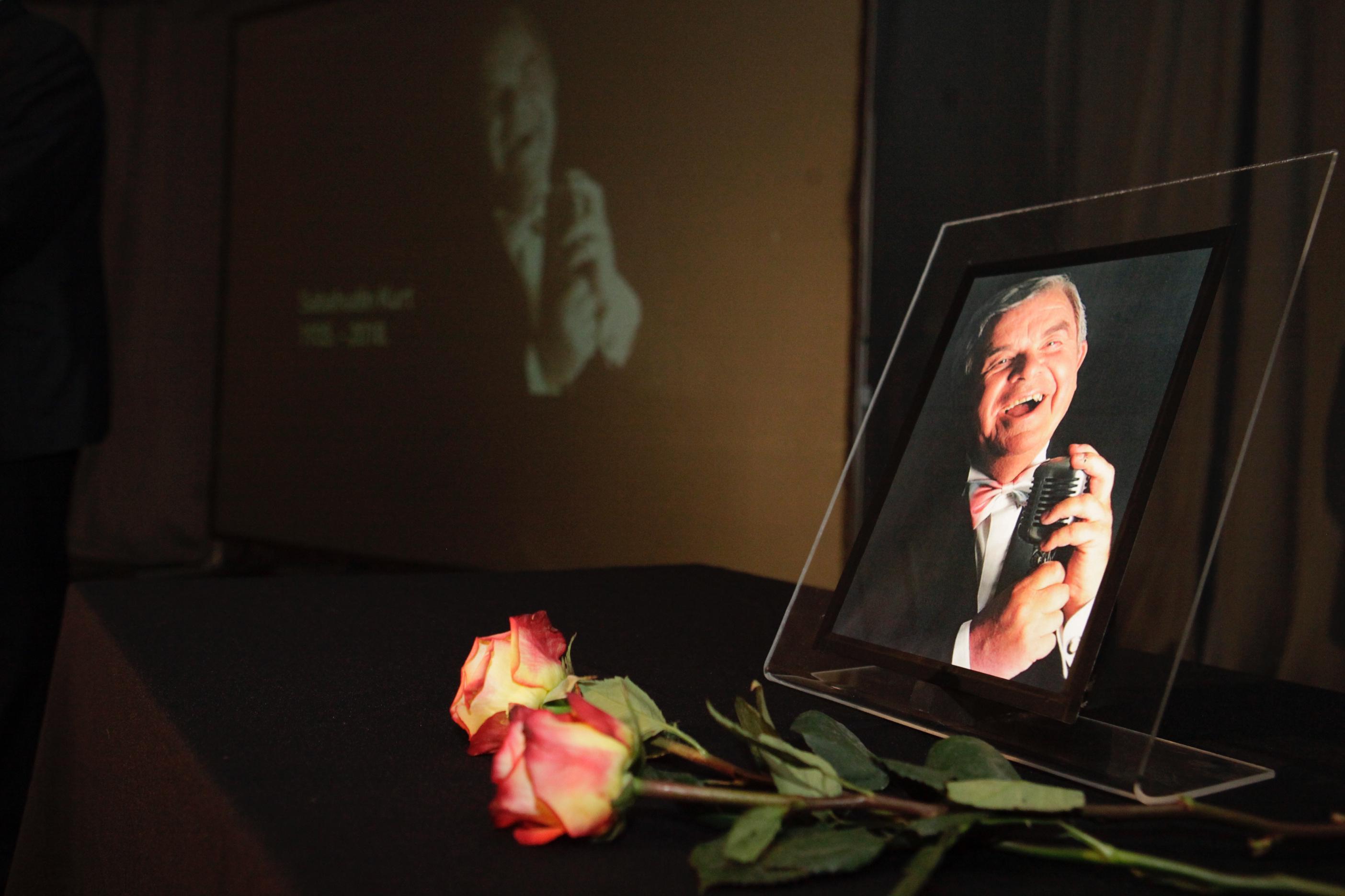 Održana komemoracija Sabahudinu Kurtu: Pjesma je bila njegov život