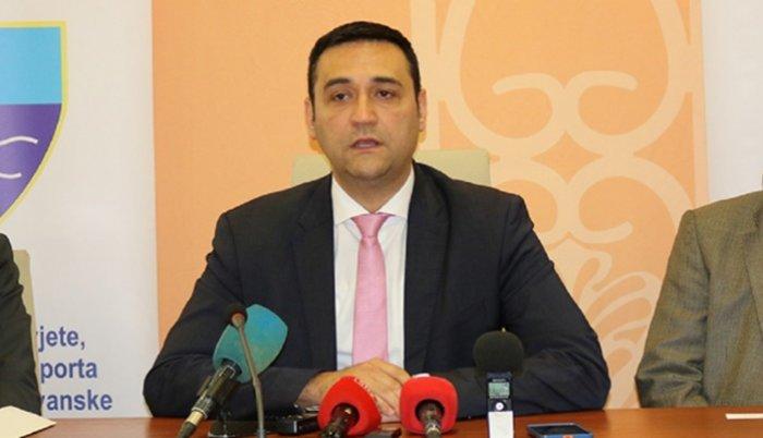 Ministar Hadžović tvrdi da Vlada HNK nije odlučivala o migrantima, Lasić radio na svoju ruku