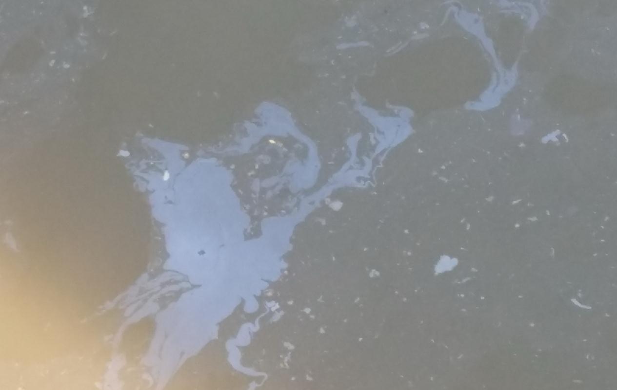 Novi ekološki incident u Spreči: Iz kompanije GIKIL u rijeku ispušteni otrovi
