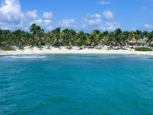 Raj košta 65 miliona dolara: Prodaje se slavni otok iz filmova o ''Bondu'' i ''Pirata s Kariba''
