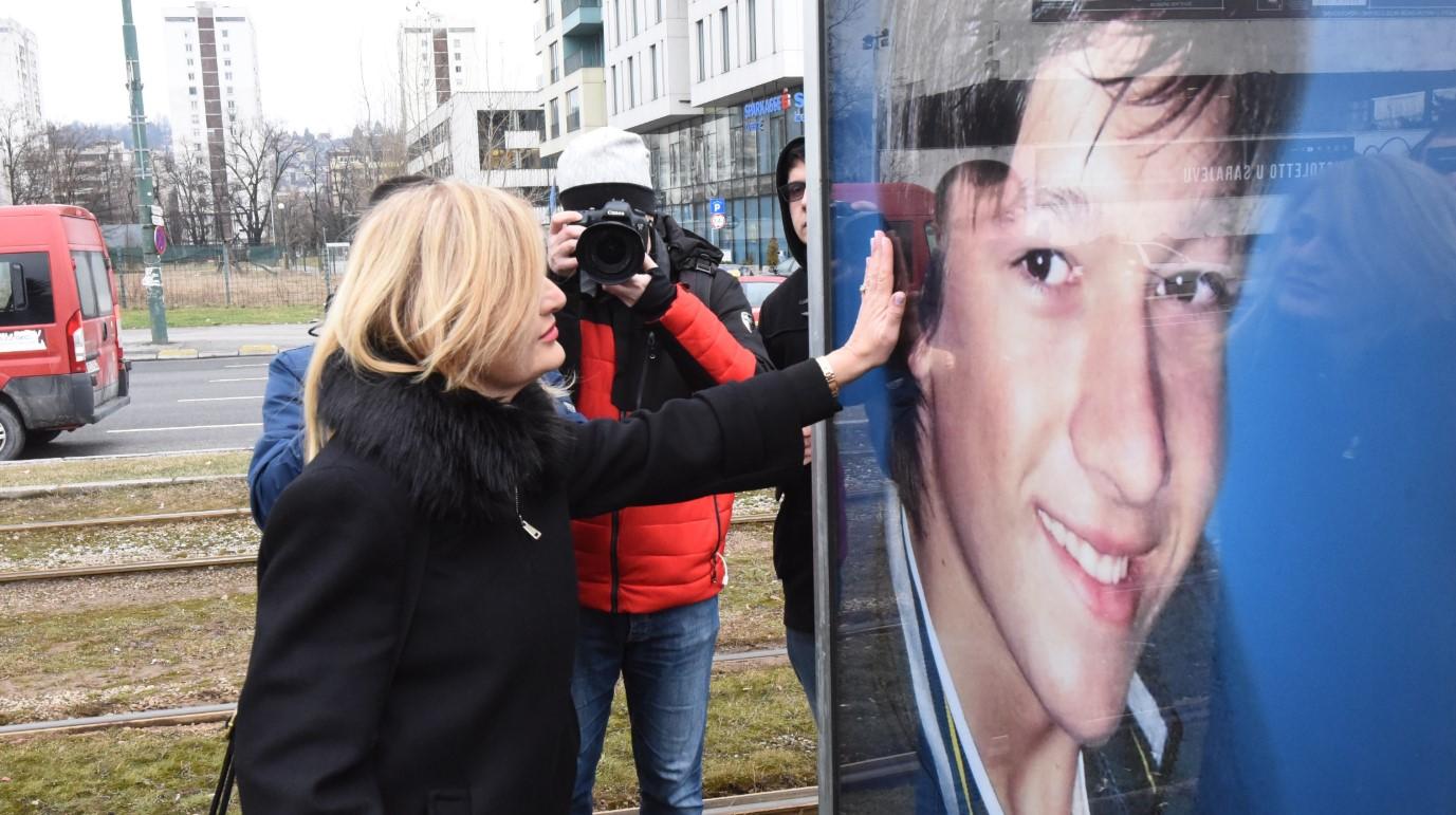 Majka ubijenog Denisa Mrnjavca: Moj sin je bio nevina žrtva i ovog grada i ovog društva