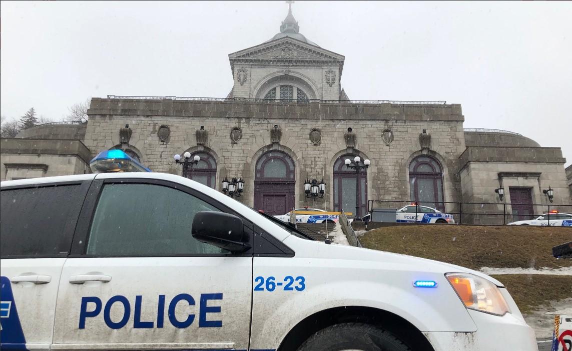 Svećenik izboden na misi u Kanadi, napad emitiran uživo