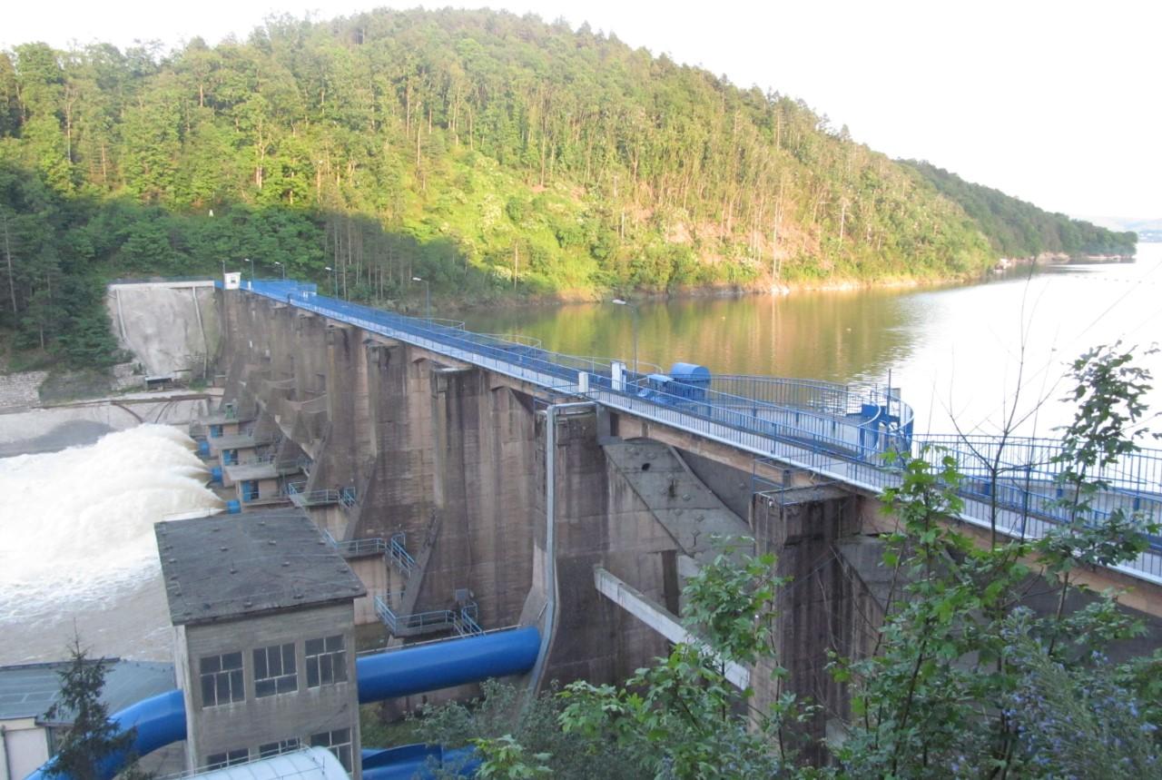 Iz hidroakumulacije Modrac u rijeku se ispušta 67 metara kubnih vode