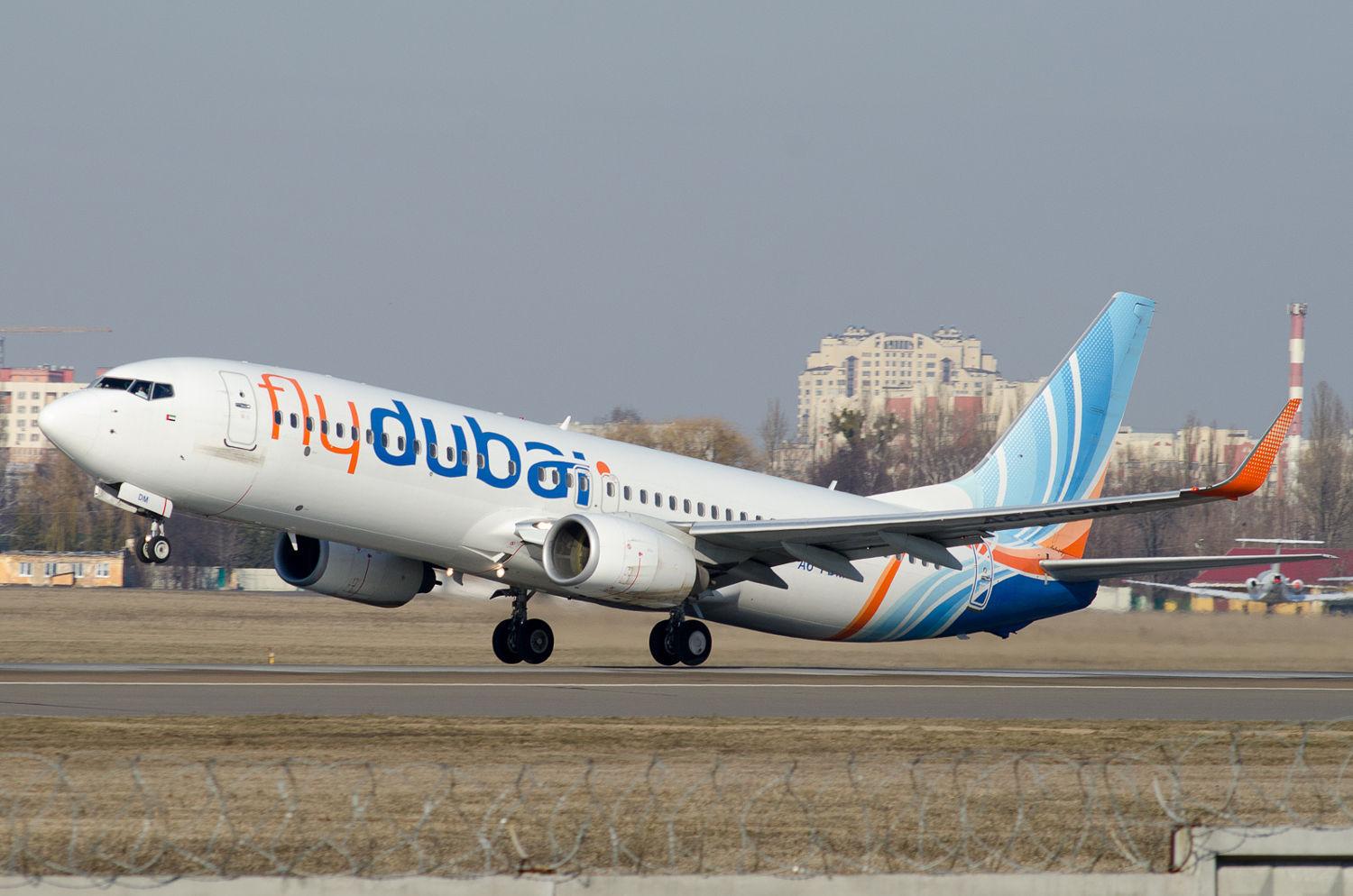 Avion "FlyDubaija" sletio u Beograd - Avaz