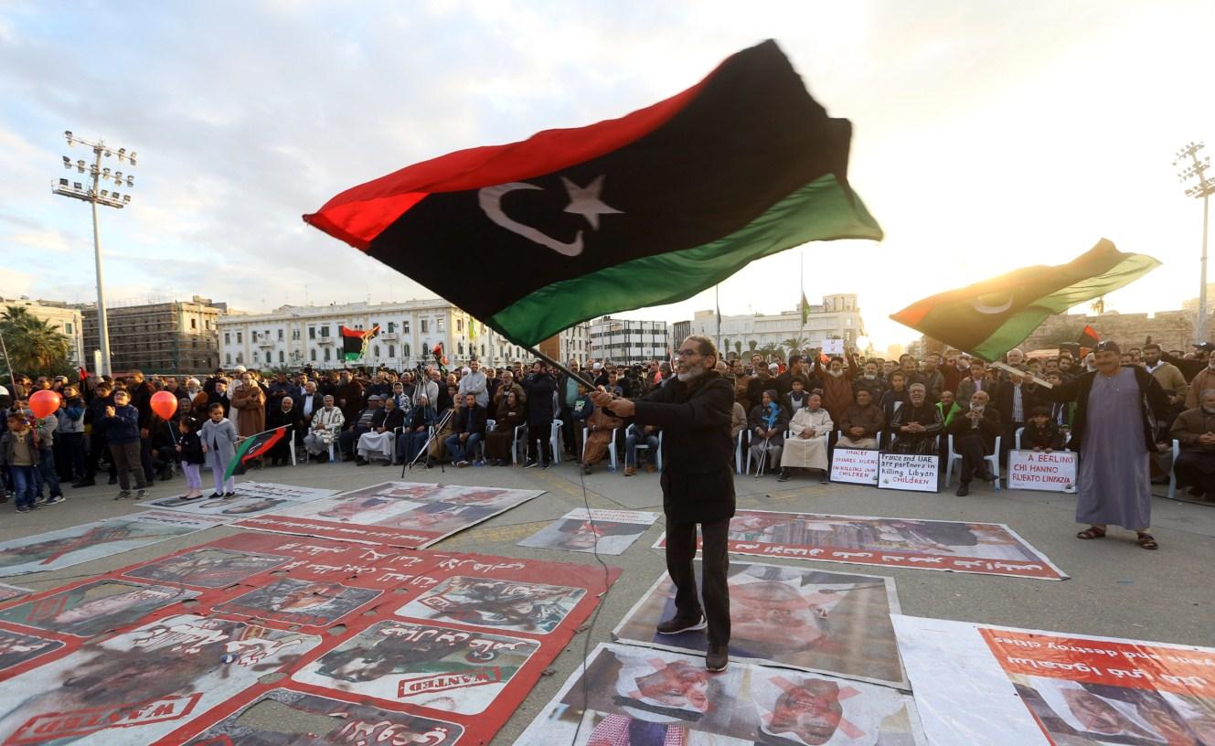 Prekid vatre građani Tripolija proslavili na ulicama