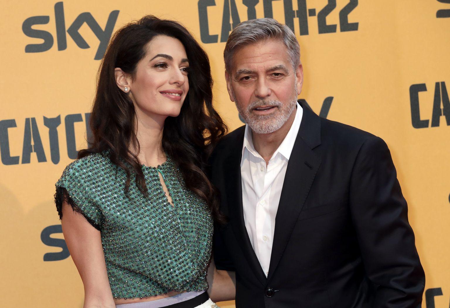 Džordž i Amal Kluni uložili 90 hiljada funti kako bi usrećili blizance