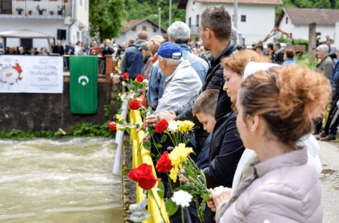Obilježena 25. godišnjica stradanja Bošnjaka u jezeru kod Jajca