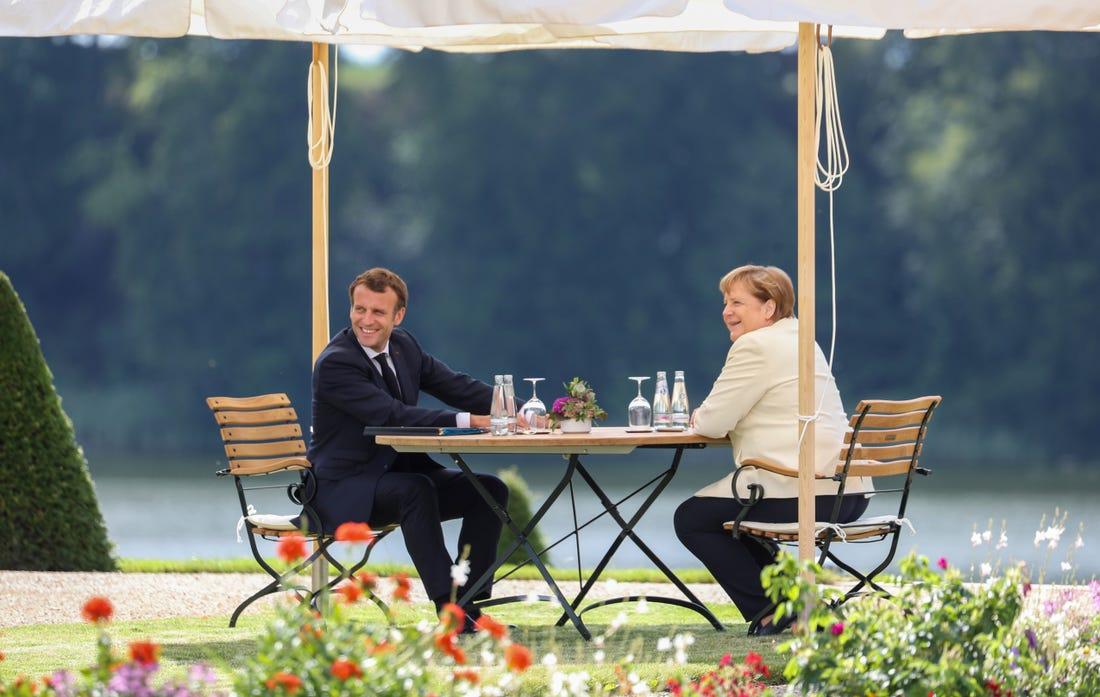 Merkel i Makron: Iskoristiti svoj uticaj kako bi pomogli u pregovorima - Avaz