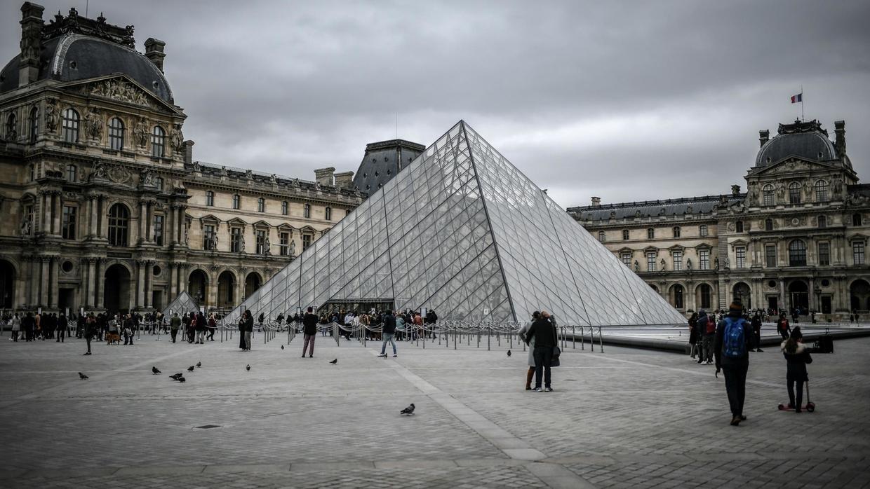 Muzej Louvre otvara vrata u ponedjeljak uz određena ograničenja