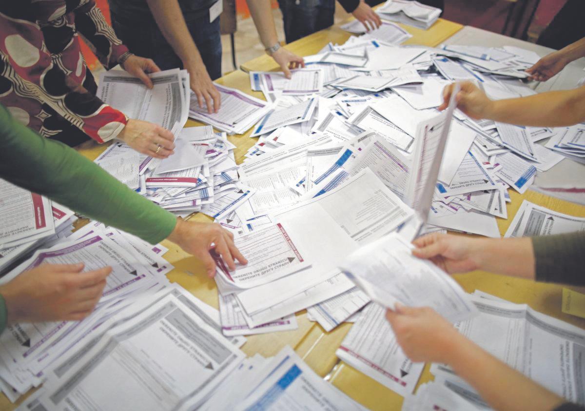 CIK potpisao ugovor za štampanje glasačkih listića