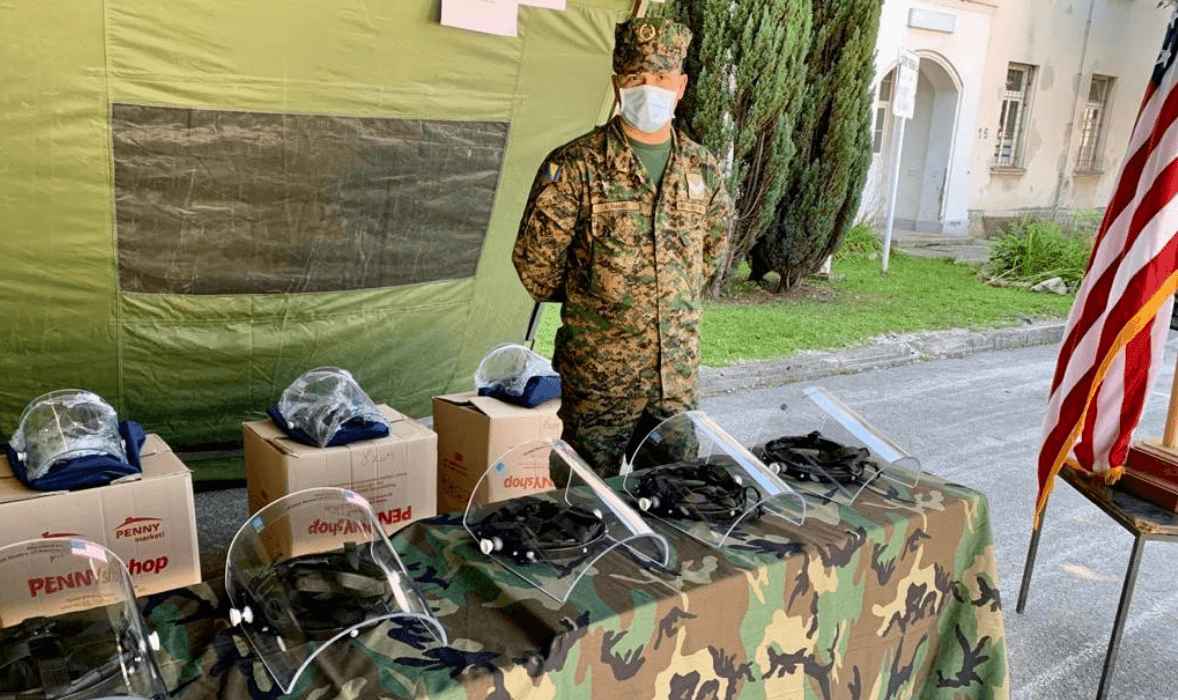 Ambasada SAD Oružanim snagama BiH donirala zaštitnu opremu za deminiranje