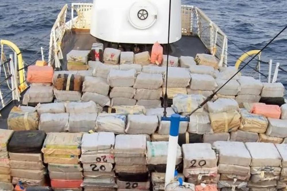 Britanska kraljevska mornarica zaplijenila 1,7 tona kokaina