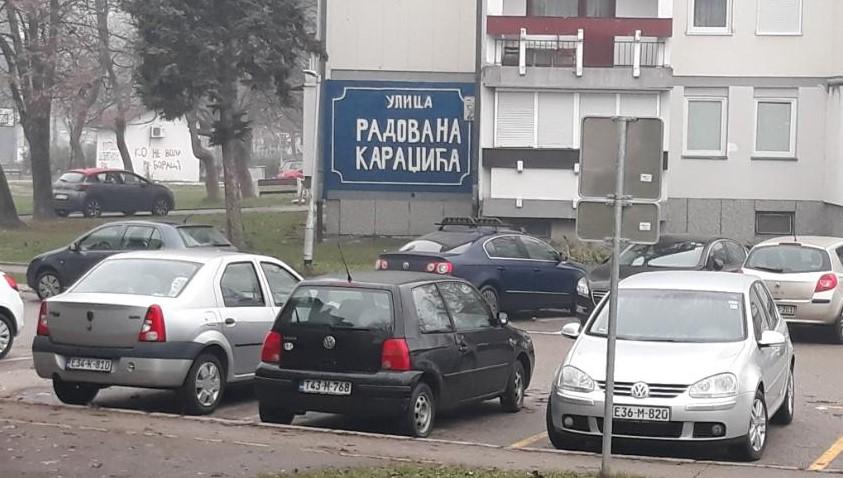 U Banja Luci osvanula "ulica Radovana Karadžića"