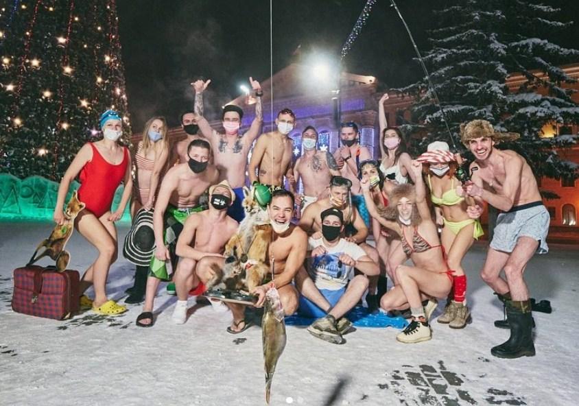 Rusija: Bikini žurka na minus 39