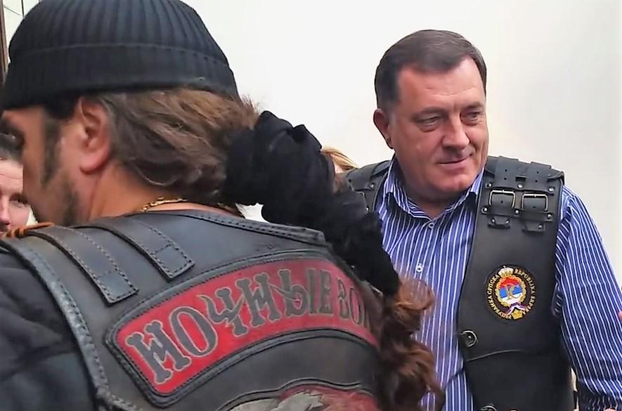 Milorad Dodik i ranije podržavao "Noćne vukove" - Avaz