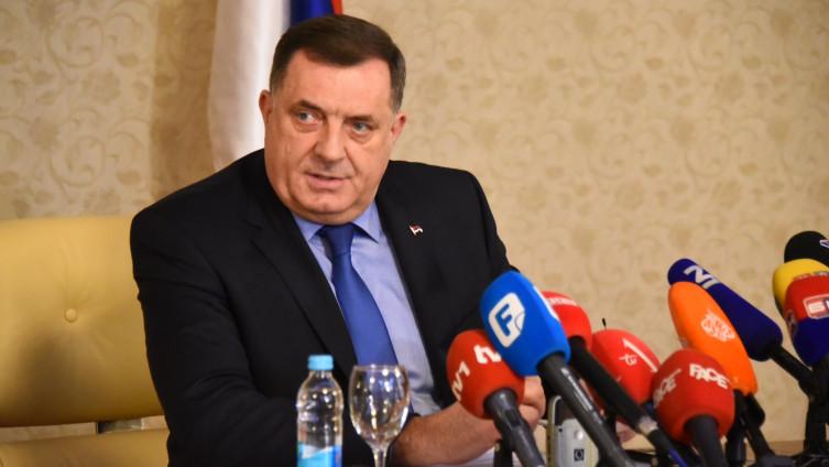 Dodik: Incko ne može prijetiti Republici Srpskoj