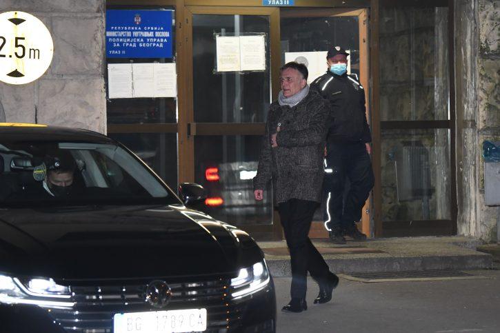 Branislav Lečić napustio policijsku stanicu nakon osmosatnog saslušanja