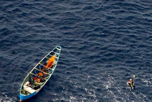 Tinejdžerica tri sedmice plutala u čamcu kod Kanarskih otoka