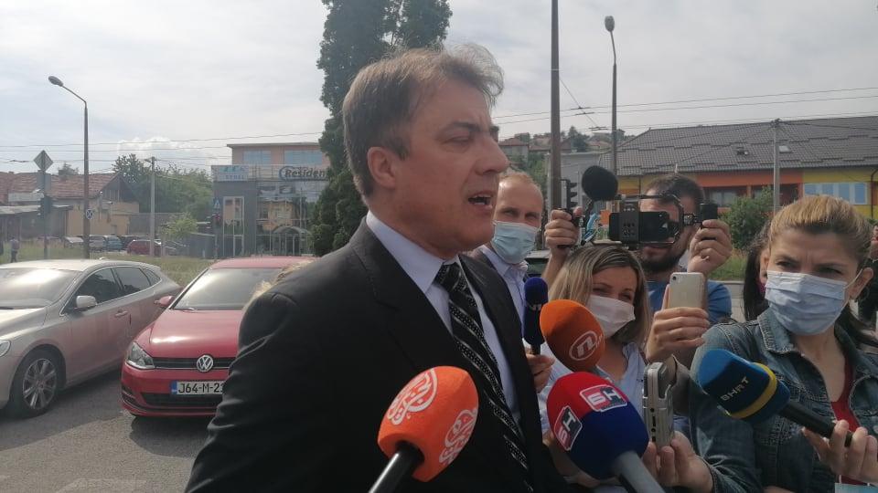 Kemal Čaušević nakon izricanja presude: Ovo je sramota, okorjeli kriminalci dobijaju po pet godina