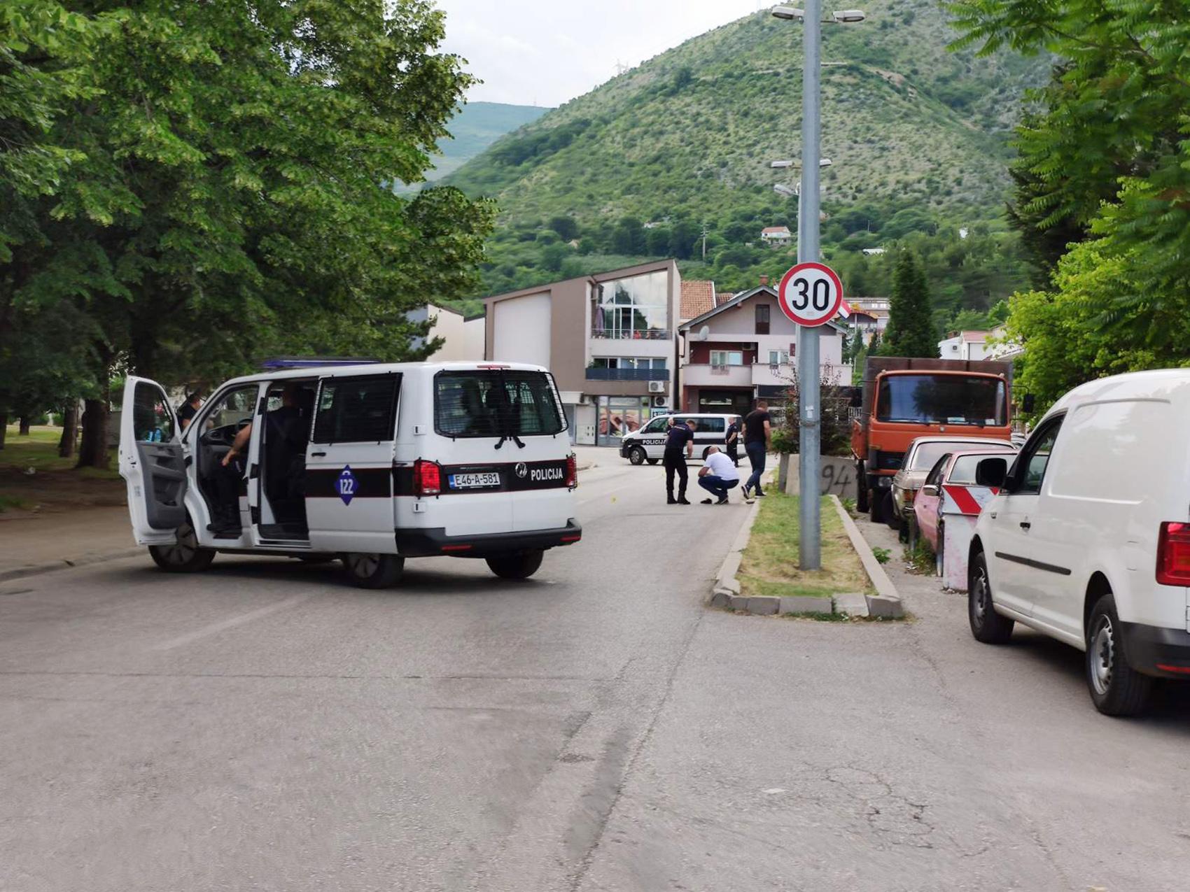Revolveraši u Mostaru unajmili automobil kojim su pobjegli policiji: Škoda je danas pronađena