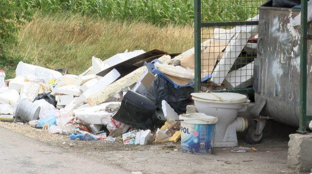 Sarajevo se guši u smeću, dnevno se prikupi 600 tona otpada