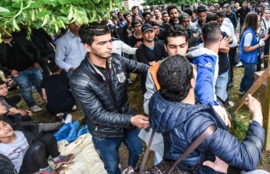 Masovna tuča migranata, povrijeđeno šest osoba