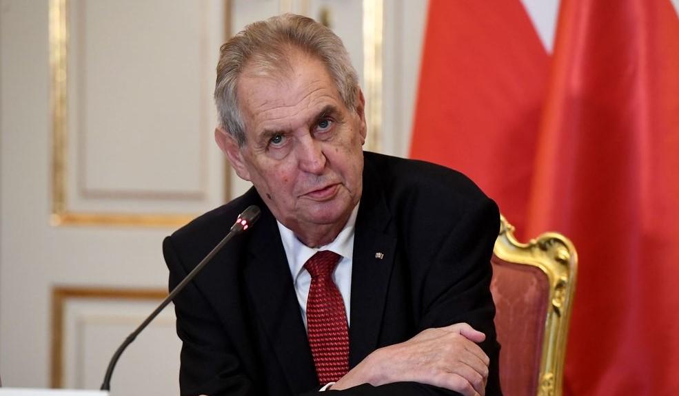 Češki predsjednik ponovno završio u bolnici samo nekoliko sati nakon što je otpušten
