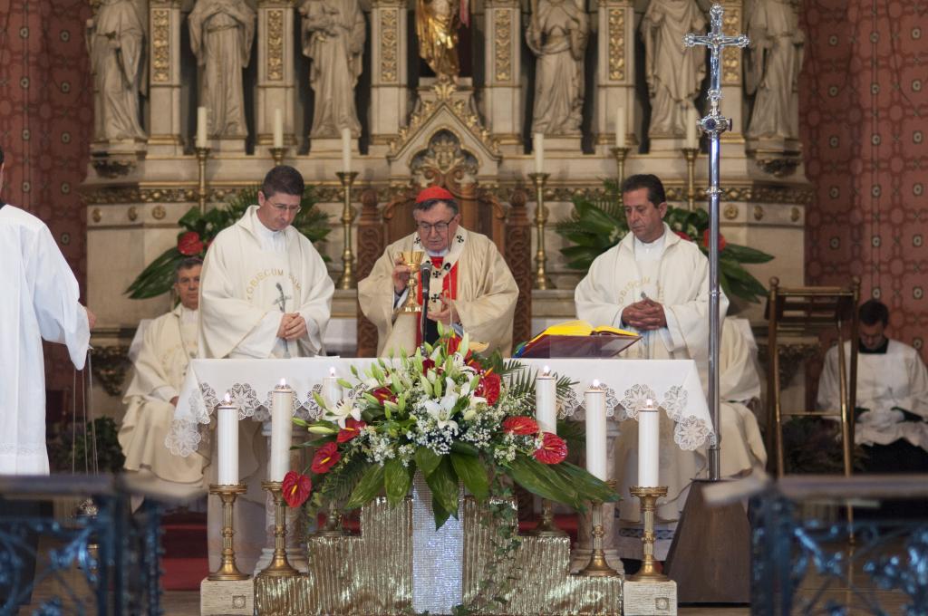 Održana sveta misa koju je predslavio kardinal Vinko Puljić - Avaz
