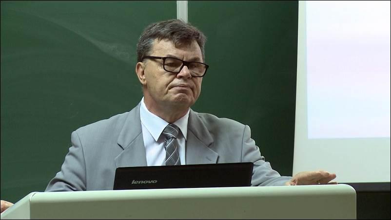 Profesor Izudin Hasanović za "Avaz": Brčko onemogućava secesiju RS