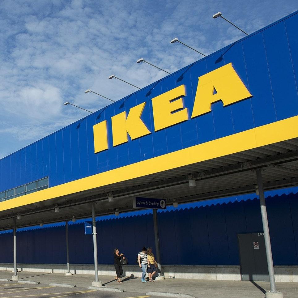 Britanska Ikea smanjila naknadu za bolovanje nevakcinisanim radnicima