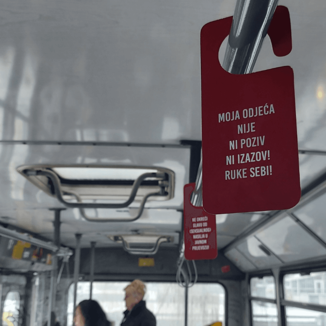 SOC flajerima ukazao na probleme žena u javnom prijevozu - Avaz