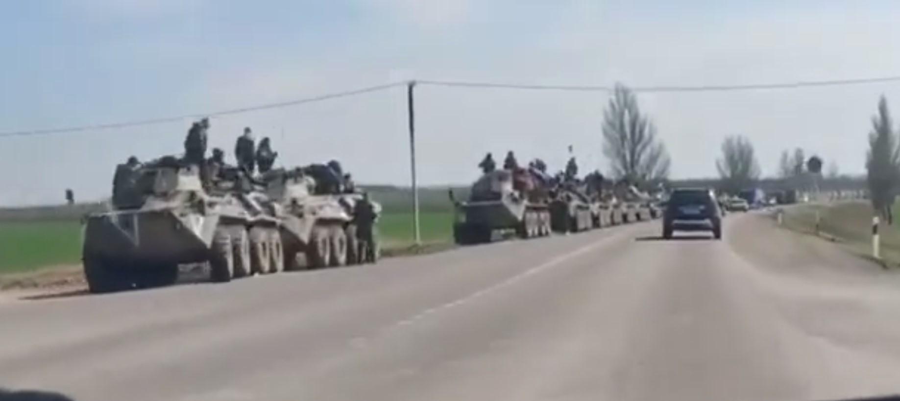 Video / Novi moćni konvoj krenuo prema Ukrajini