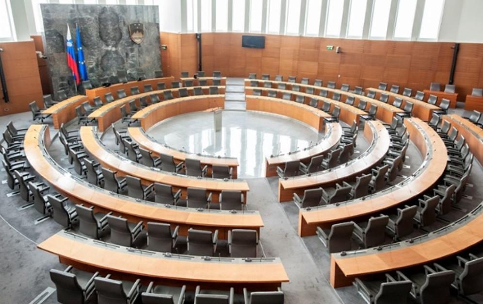 U Parlamentu Slovenije mandate dobilo 28 dosadašnjih poslanika i pet ministara