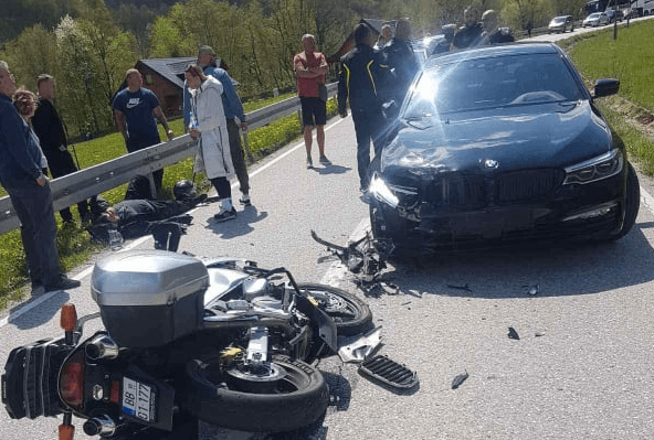 Nesreća na Tjentištu, ovo su detalji iz policije: Motociklista povrijeđen u sudaru s BMW-om