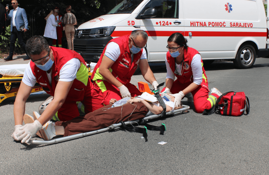 Obilježen Evropski dan urgentne medicine: Simuliranje nesreća, spašavanje i pružanje prve pomoći