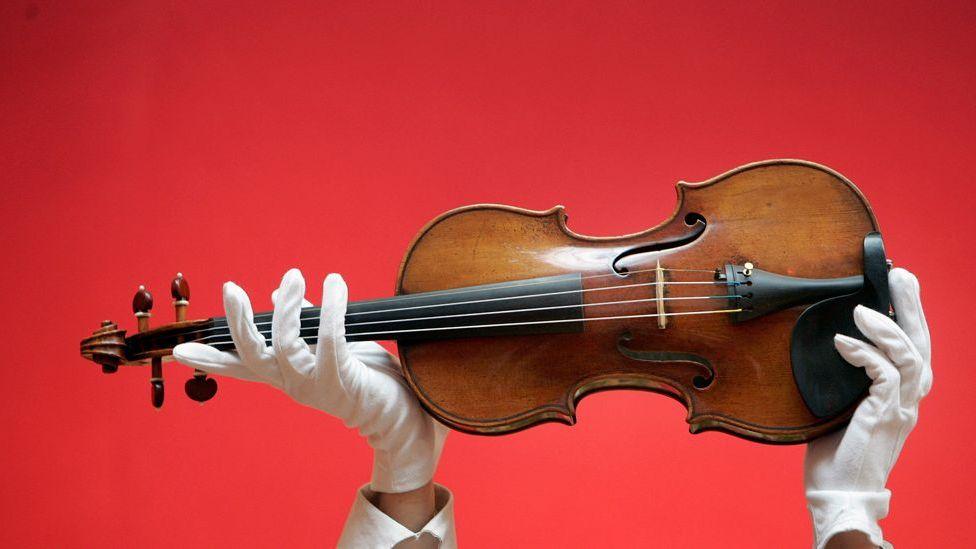 Rijedak primjerak Stradivarijeve violine prodan na aukciji za 15.3 miliona dolara