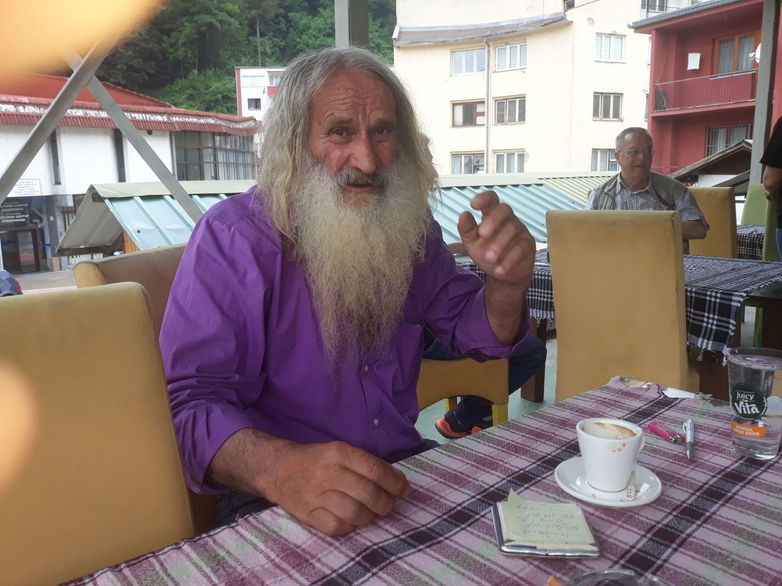 Srebrenički gorštak piše knjige