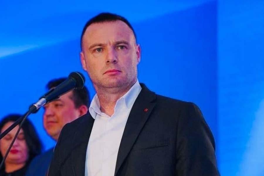Aleksandar Vuković: Ne smiju zucnuti kako je izrod srpskog naroda - Avaz