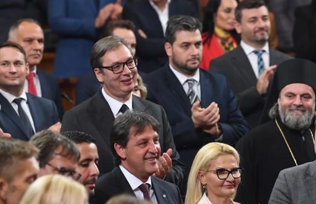 Vučić: Prisustvovao današnjem polaganju zakletve novih ministara u Domu Narodne skupštine Srbije - Avaz
