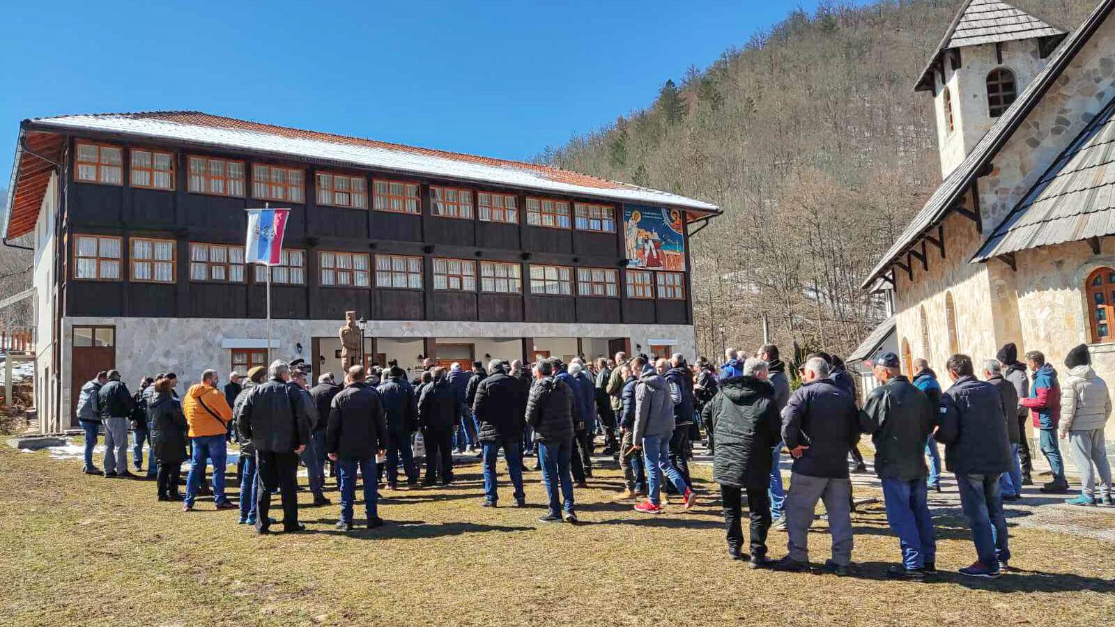 Poziv "ravnogorcima" na okupljanje za Badnje veče ponovo uznemirio povratnike u Višegradu
