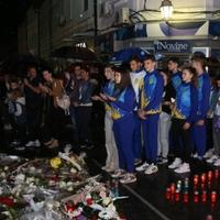 Sirenama u 20:55 sati i polaganjem cvijeća završeno obilježavanje godišnjice masakra na Kapiji