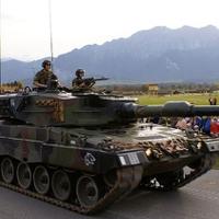 Švicarci protiv vraćanja tenkova Njemačkoj