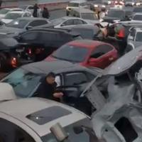 Video / Lančani sudar na autoputu u Kini, nekoliko osoba povrijeđeno