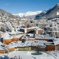 Globalna elita stiže u Davos: Zatvoreni sastanak moćnih i bogatih, odgovornih za ratove