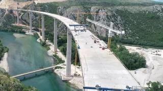 Fascinantni prizori kolosalnog mosta na Koridoru 5C: Uskoro će spojiti obale Neretve