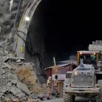 Odgođeno spašavanje 41 radnika iz urušenog tunela u Indiji