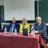U Tuzli predstavljena knjiga "BiH - 30 godina od sticanja nezavisnosti" akademika Pejanovića