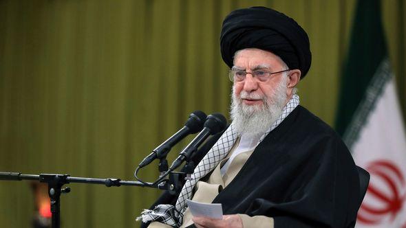 Ali Khamenei, iranski ajatolah - Avaz