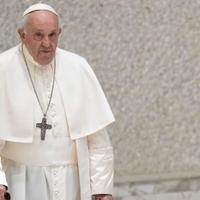 Papa Franjo: Crkva mora saslušati žrtve seksualnog zlostavljanja
