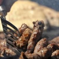 Ćevapi iz jednog bh. grada našli se na listi 50 najboljih mesnih jela